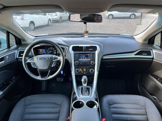 Ford Fusion foto 5