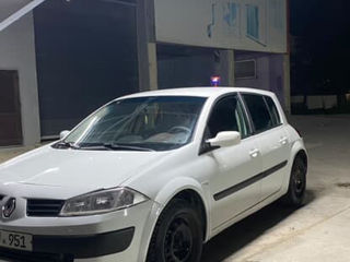 Renault Megane фото 1