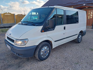 Ford Transit Connect foto 2