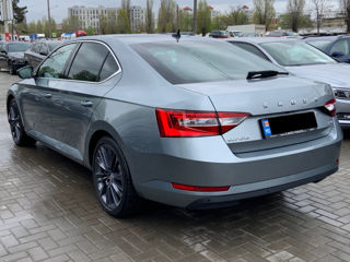 Skoda Superb foto 5