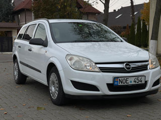 Opel Astra foto 3