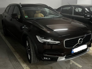 Volvo V90 Cross Country foto 4