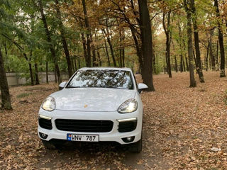 Porsche Cayenne foto 4