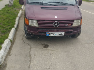 Mercedes Vito foto 3