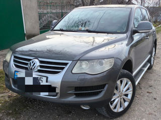 Volkswagen Touareg foto 0