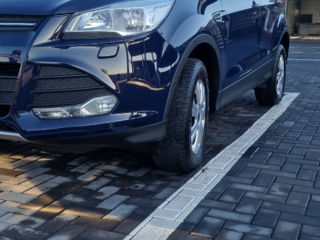 Ford Kuga foto 3