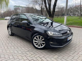 Volkswagen Golf foto 2