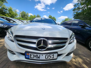 Mercedes C-Class foto 18