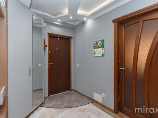 Apartament cu 2 camere, 55 m², Poșta Veche, Chișinău foto 13