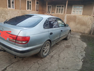 Toyota Carina foto 8