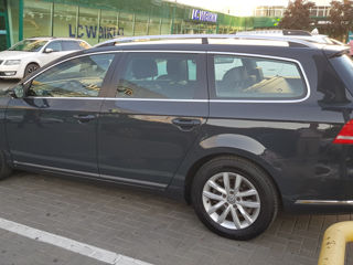 Volkswagen Passat foto 4