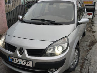 Renault Grand Scenic foto 5