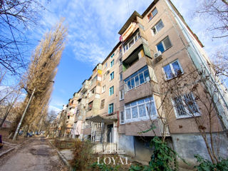 Apartament cu 2 camere, 47 m², Botanica, Chișinău foto 12