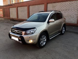 Toyota Rav 4 foto 2