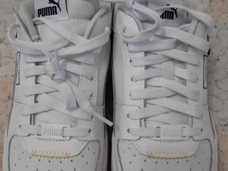 Încălțăminte sport unisex PUMA, măsura 40, noi, 1300 lei. foto 2