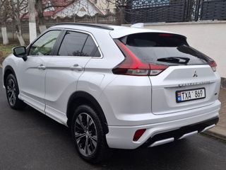 Mitsubishi Eclipse Cross foto 4