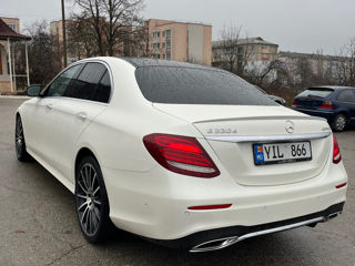 Mercedes E-Class foto 3