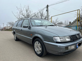 Volkswagen Passat foto 4