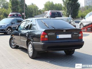 Nissan Primera foto 3