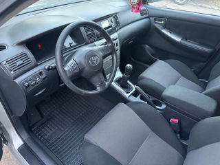 Toyota Corolla foto 8