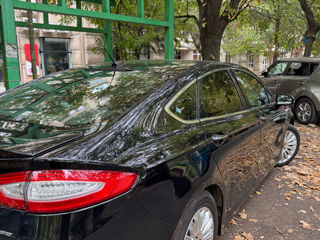 Ford Fusion foto 5