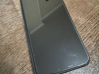 iPhone 11 128 gb foto 2