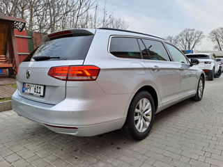 Volkswagen Passat foto 4