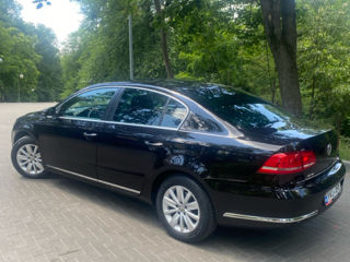 Volkswagen Passat foto 6