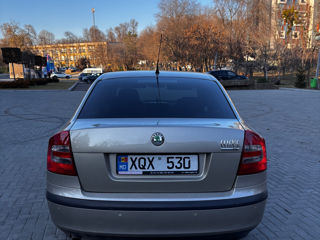 Skoda Octavia foto 3