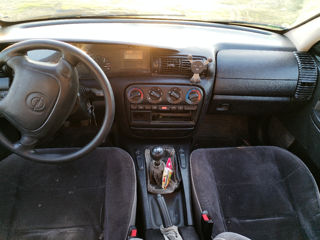 Opel Omega foto 6