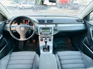 Volkswagen Passat foto 8