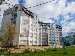 Apartament cu 3 camere, 133 m², BAM, Bălți