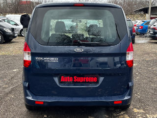 Ford Tourneo Courier foto 5