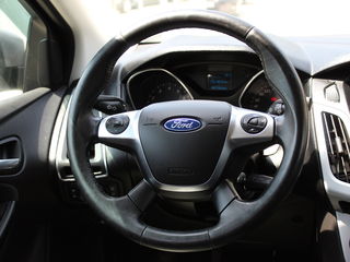 Ford Focus foto 10