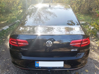 Volkswagen Passat foto 8