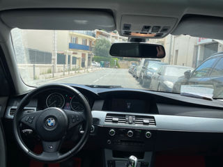 BMW 5 Series foto 7