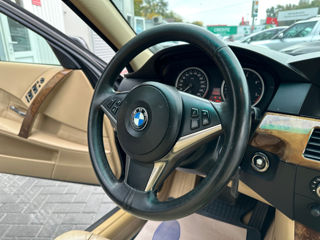 BMW 5 Series foto 11