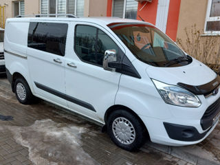 Ford Transit Customs foto 2