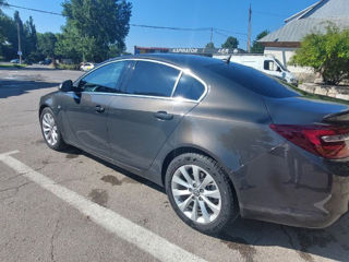 Opel Insignia foto 4