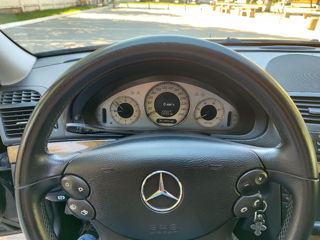 Mercedes E-Class foto 10