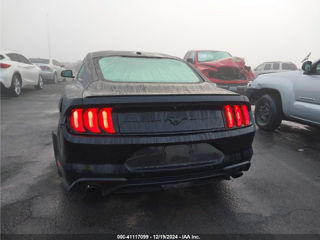 Ford Mustang foto 6