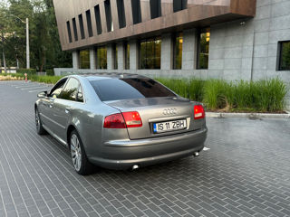 Audi A8 foto 2