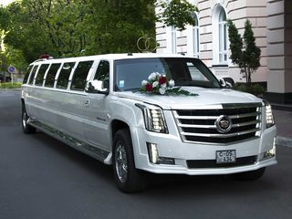 Прокат лимузинов недорого  Infinity 2008, Cadillac Escalade 2008 и 2017!!   50 евро в час. foto 3