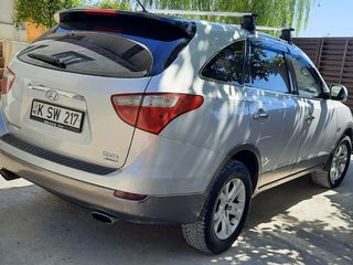 Hyundai Veracruz foto 4