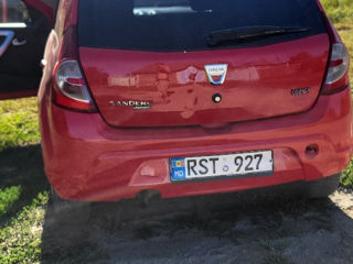 Dacia Sandero foto 2