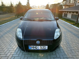 Fiat Grande Punto foto 2