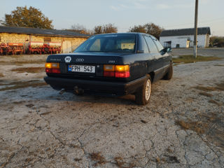 Audi 100 foto 4