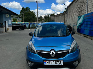 Renault Scenic foto 2