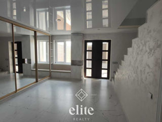 Spre vânzare casă cu EURO reparație! foto 10