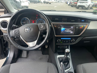 Toyota Auris foto 10